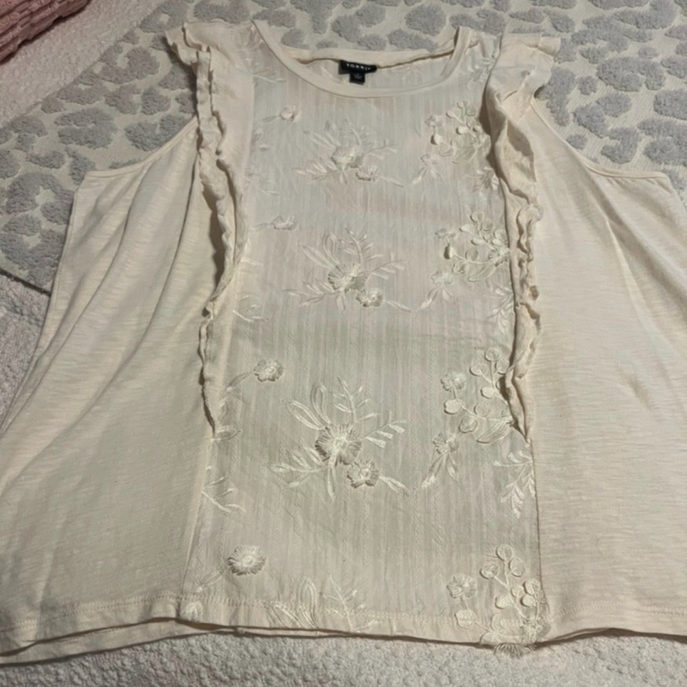 torrid Cream Floral Embroidered Cold-Shoulder Camisole